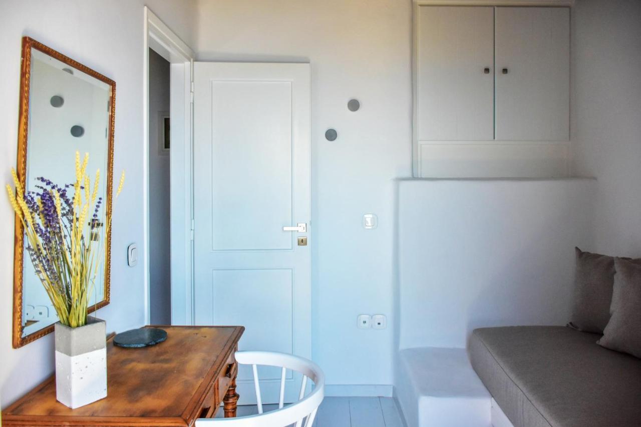 Living Theros Luxury Отель 3*